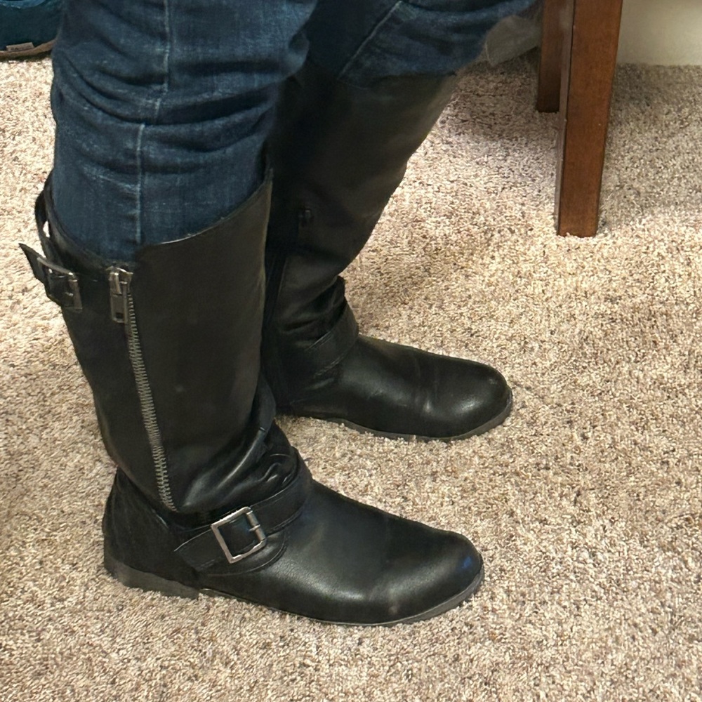 Material Girl Tall Black Slouchy Boot w/Zippers from Macy’s. Original Box. Sz 8 - Picture 6 of 16